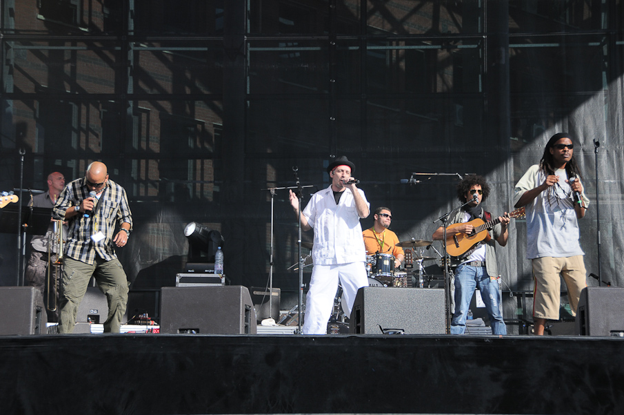 Fete de la Musique Evry 2009 - Sergent Garcia 042.jpg